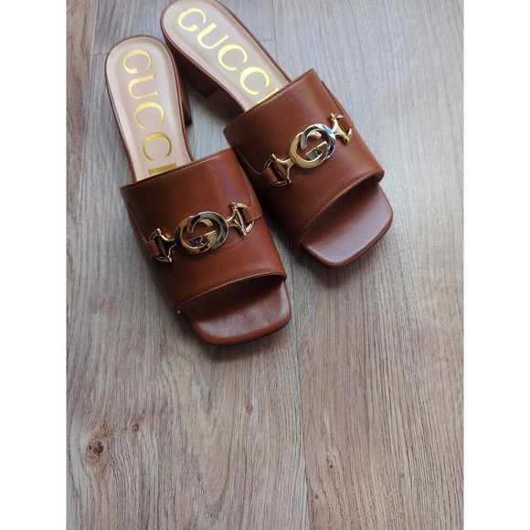 Gucci Shoes - Gucci Zumi GG logo 25 Leather Slide Mule Sandals Womens 37 Cognac Brown